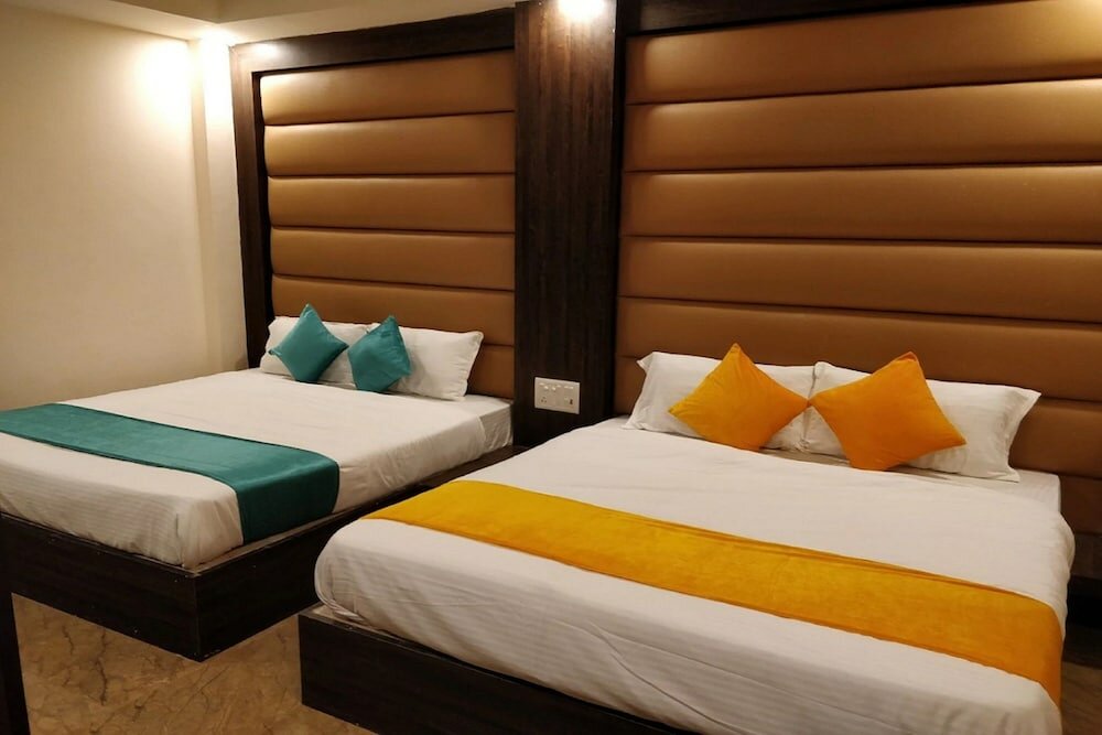 Фото Goroomgo Samrat Lucknow