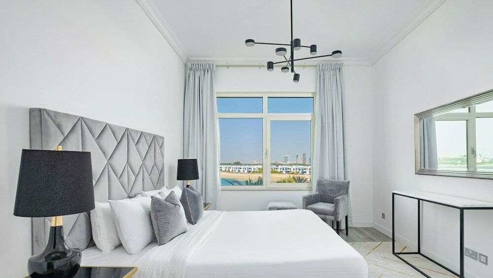 Short-term housing rental Lux Holiday Home - Al Nabat 1, Dubai, photo