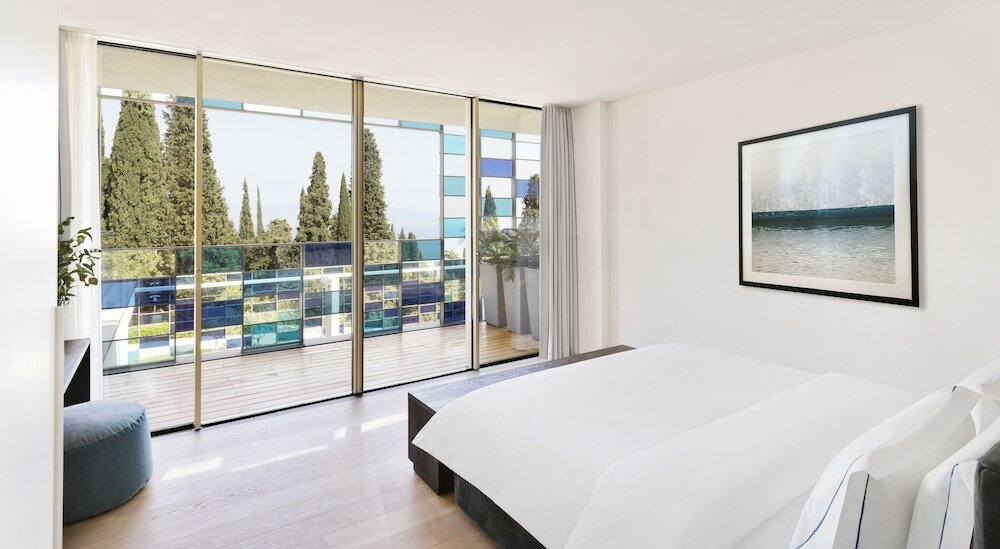 Фото Eden Reserve Hotel & Villas