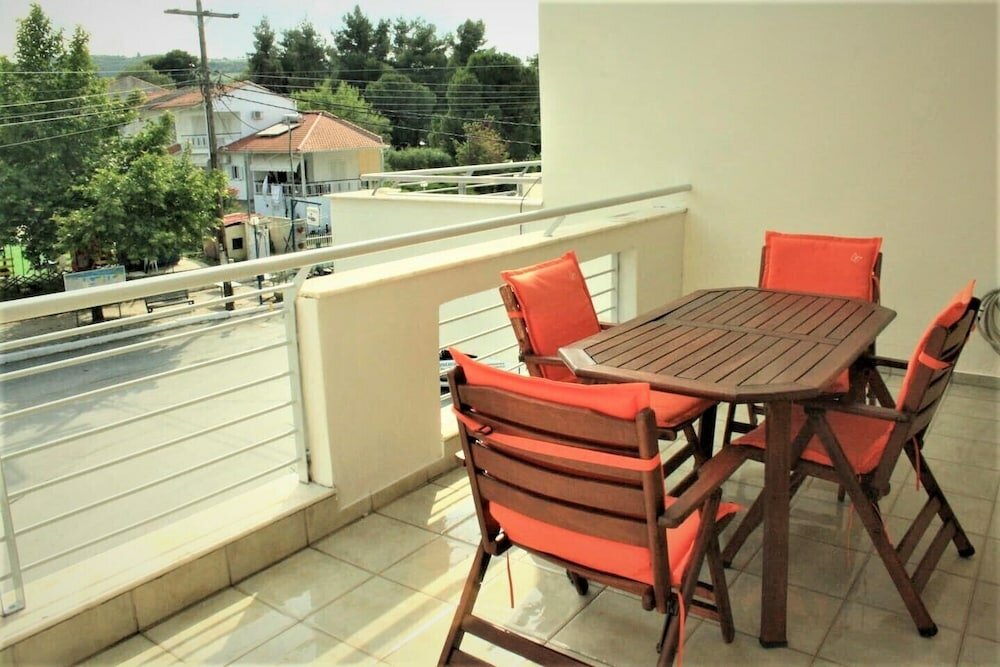 Фото Zennova 14 Chanioti's Summer Family Aprtm