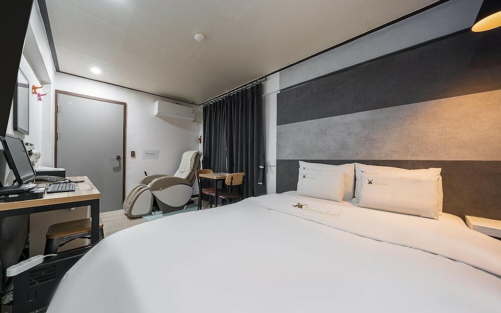 Фото Anyang Donkey Hotel