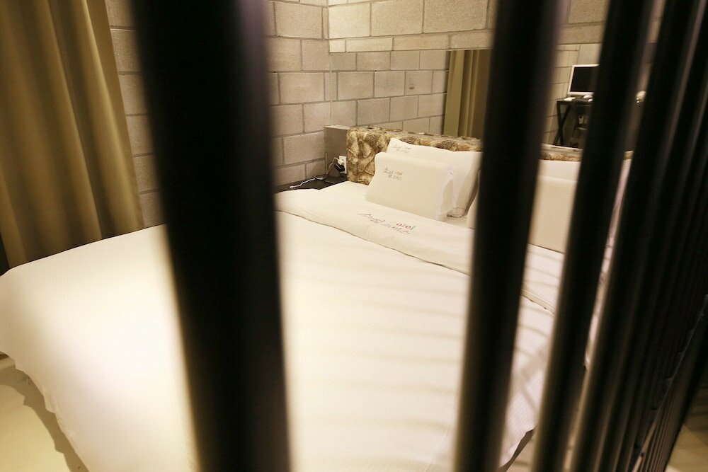 Фото Suwon City Hall Stn Soseol Smith Hotel