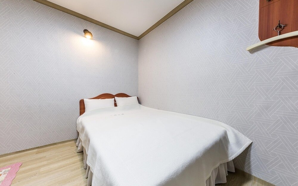 Фото Yangyang Hajodae Donghwa Beach