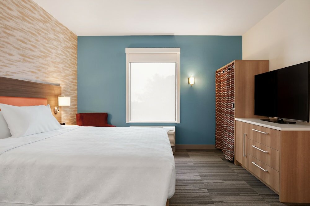 Фото Home2 Suites by Hilton New Brunswick, Nj