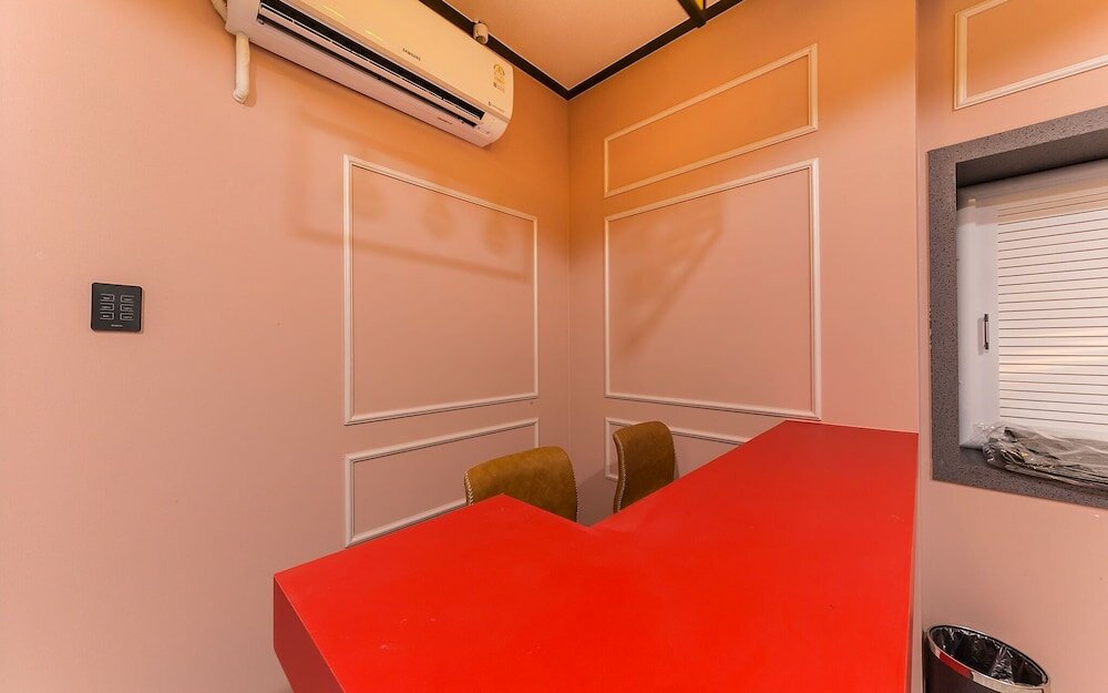 Фото Suwon Yeongtong K Hotel