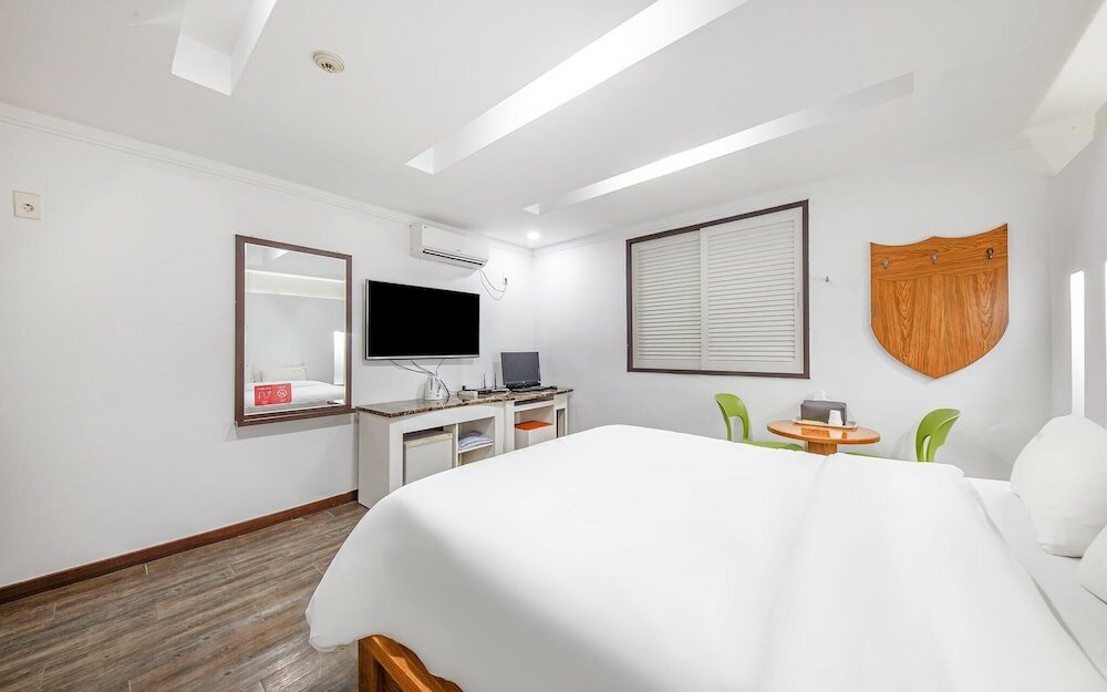 Фото Daejeon Yongjeon Savoy