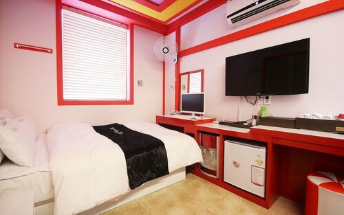 Гостиница Western Wonpyeongdong Hip в Куми