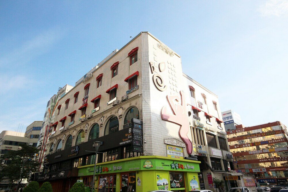 Фото отеля 1