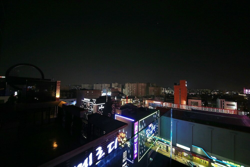 Фото Suwon City Hall Station Bobos