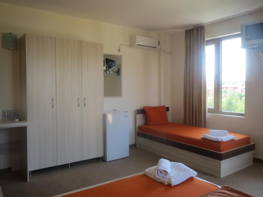 Фото Hotel Golden Lion