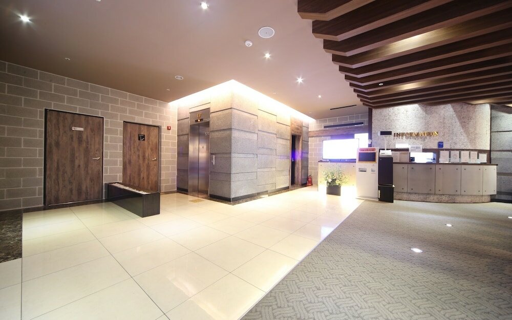 Фото Changwon Bukmyeon Nouage Cullinan