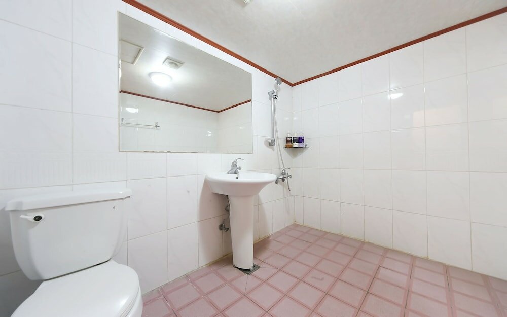 Фото Changwon Masan Hapseongdong Tong