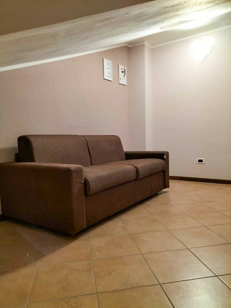 Фото Hh Serravalle