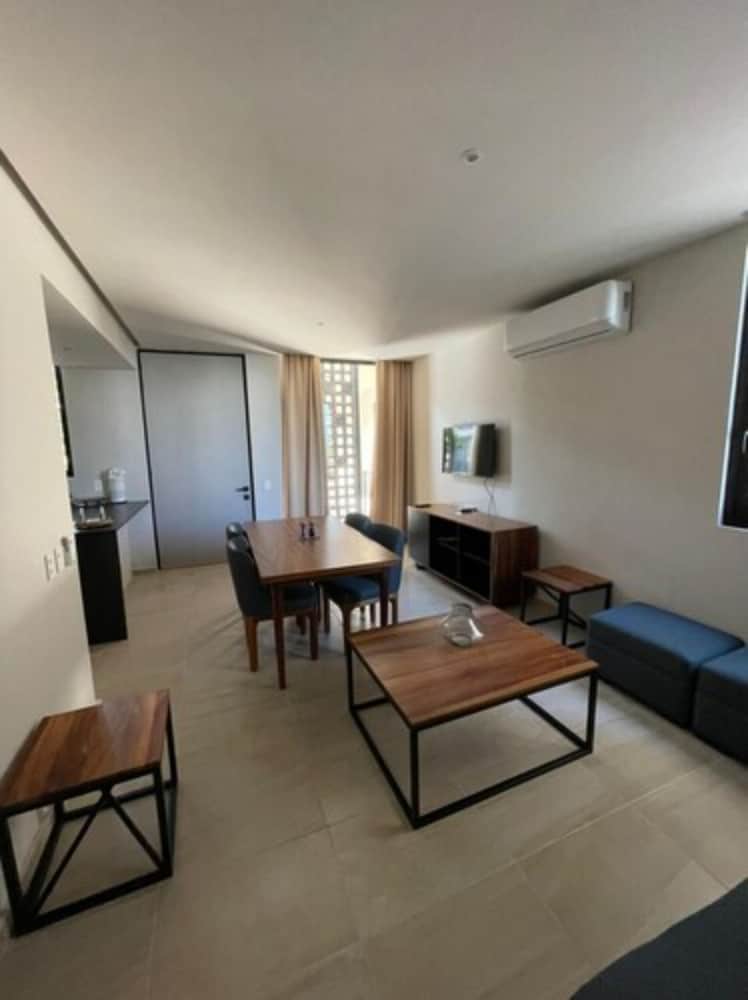 Фото Kaab At The Park by The Spot Rentals