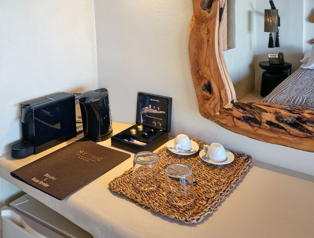 Фото Mythic Paros