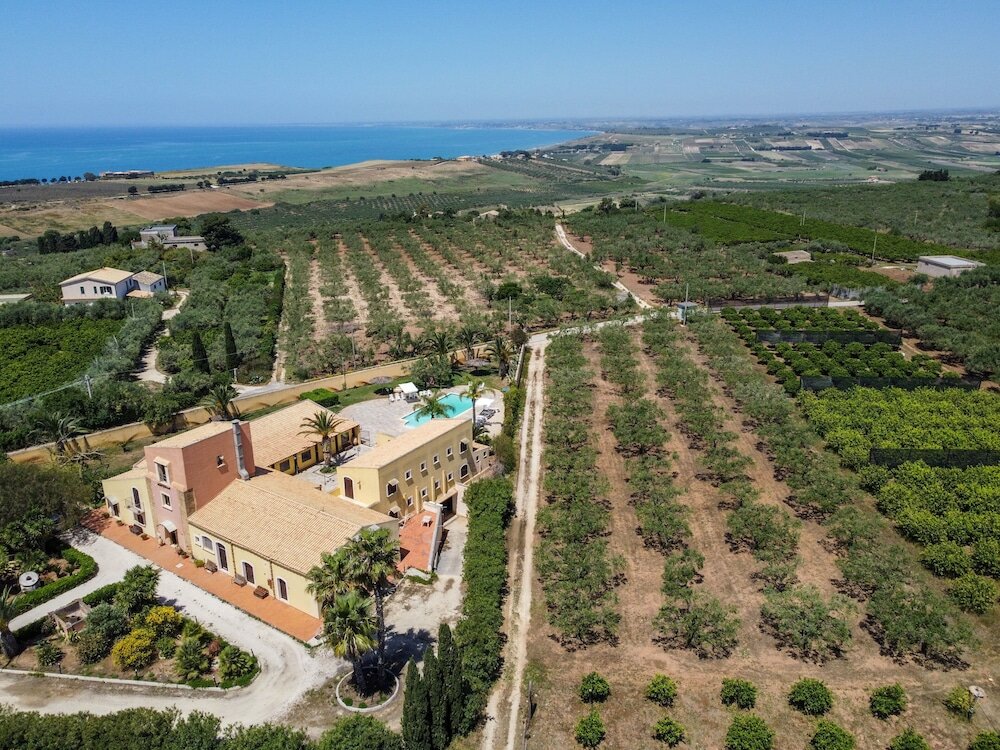 Фото Torre Tabia