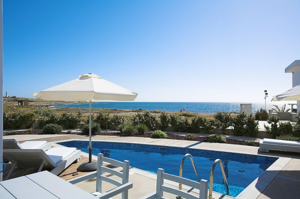 Фото Paradise Cove Beach Villas