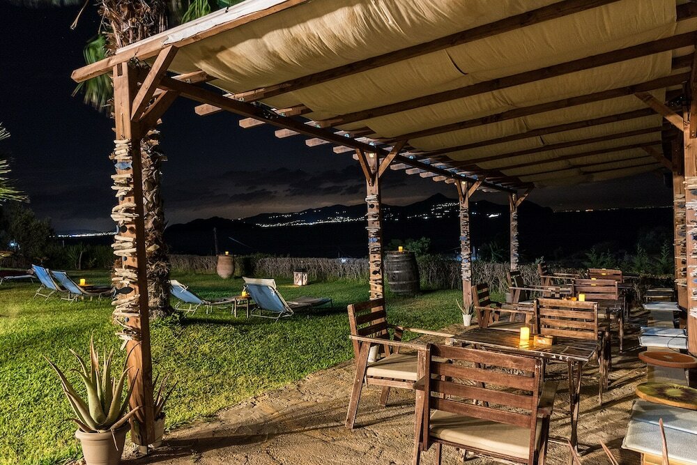 Фото Отель Cavo Petra