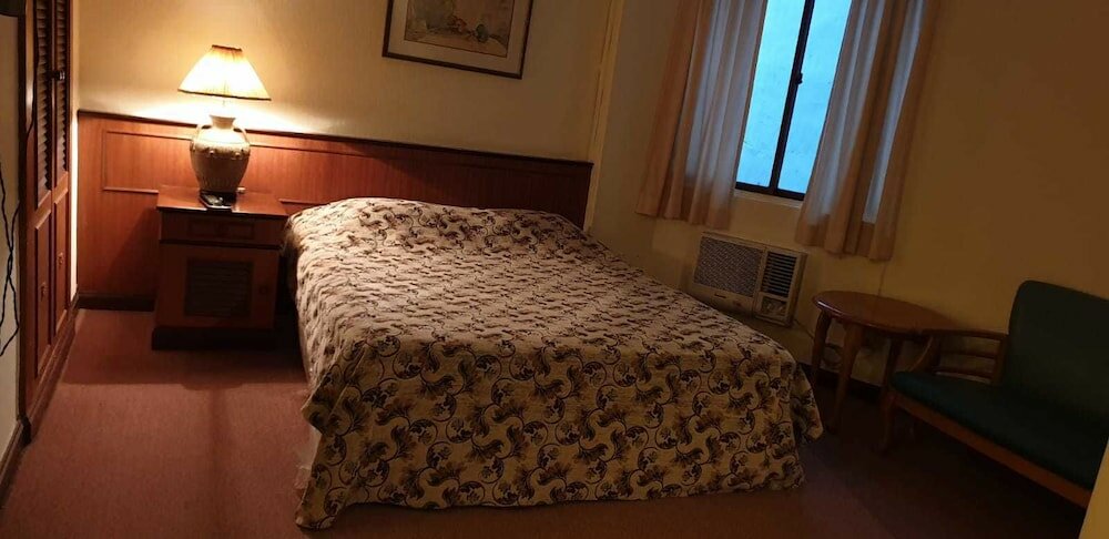 Фото South East Asia Hotel