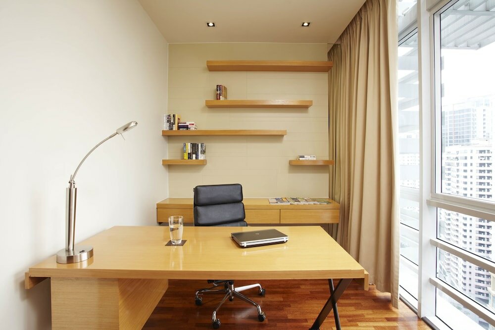Фото Parkroyal Serviced Suites Kuala Lumpur