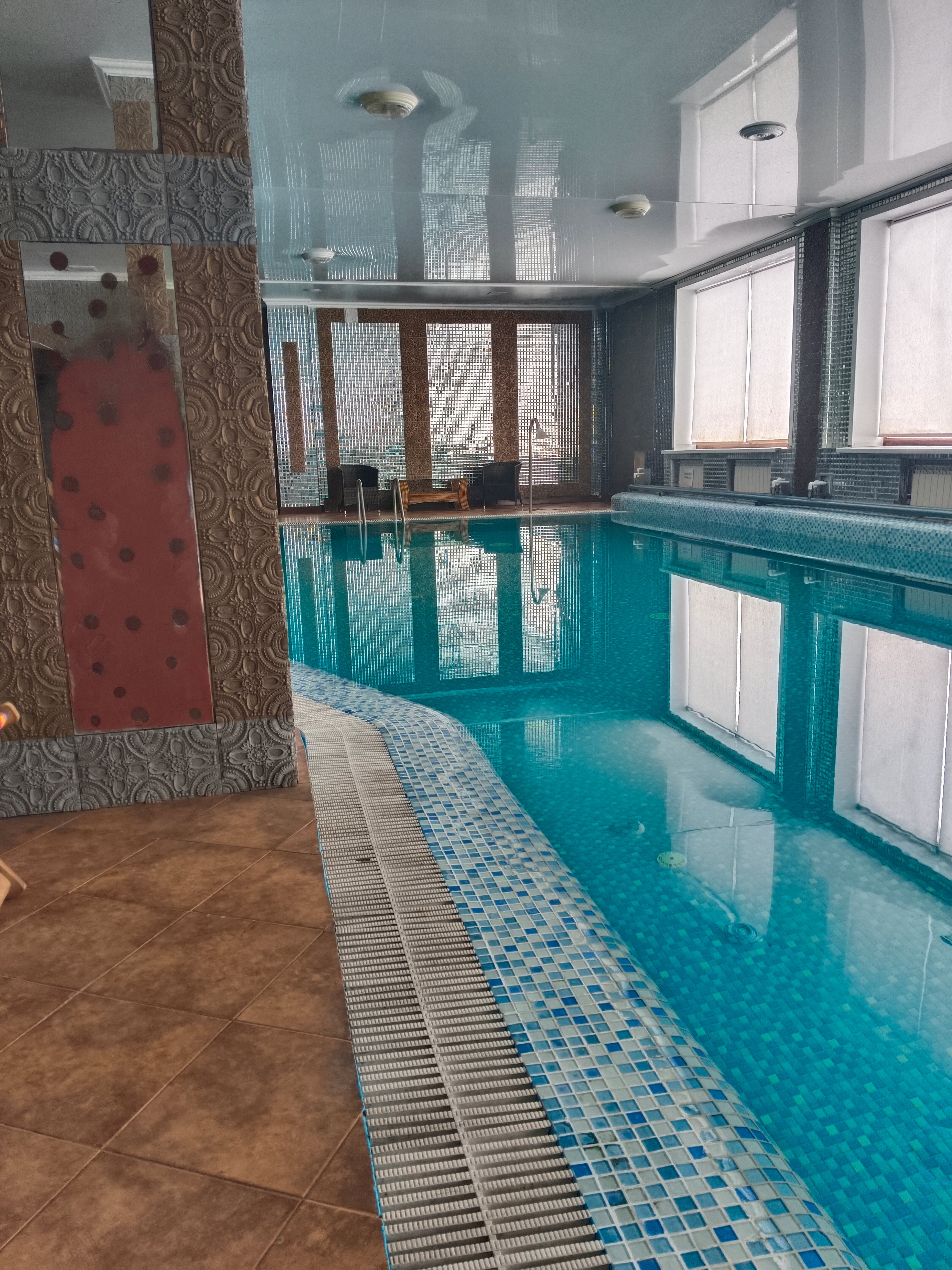 Фото Айнакол