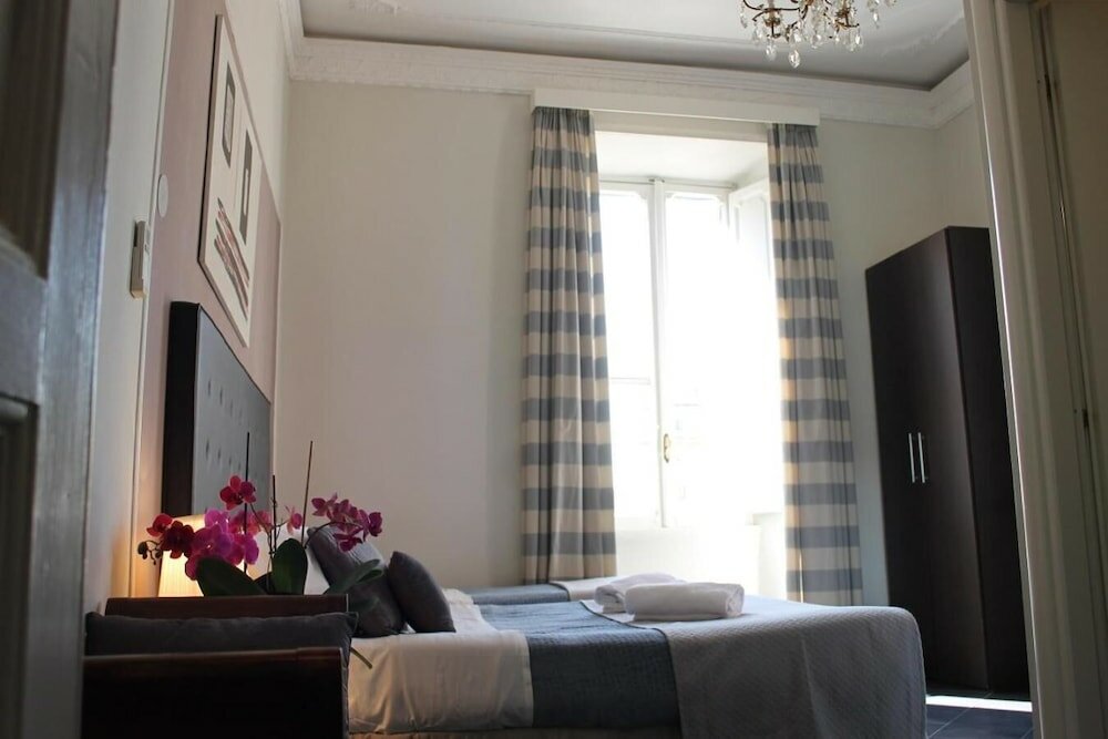 Фото Little Rose Rooms