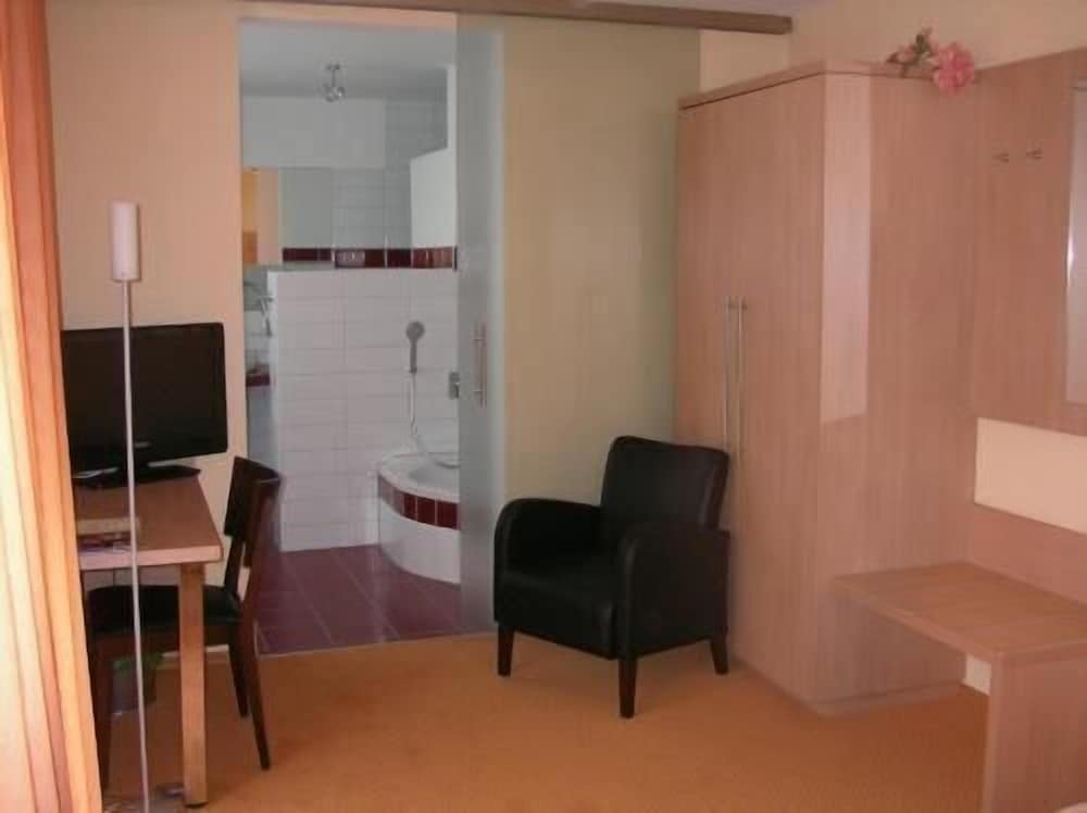 Фото Sporthotel Öhringen