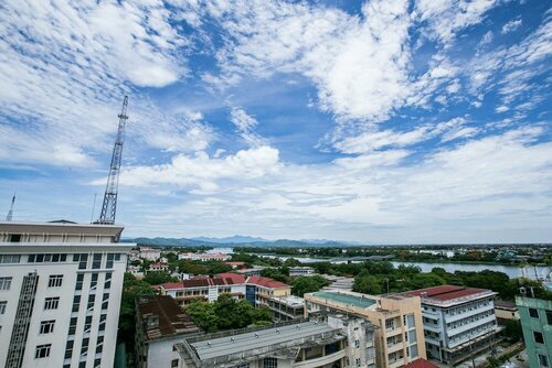 Гостиница Midtown Hotel Hue в Хюэ