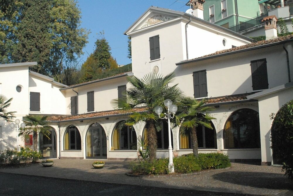 Фото Hotel la Grotta