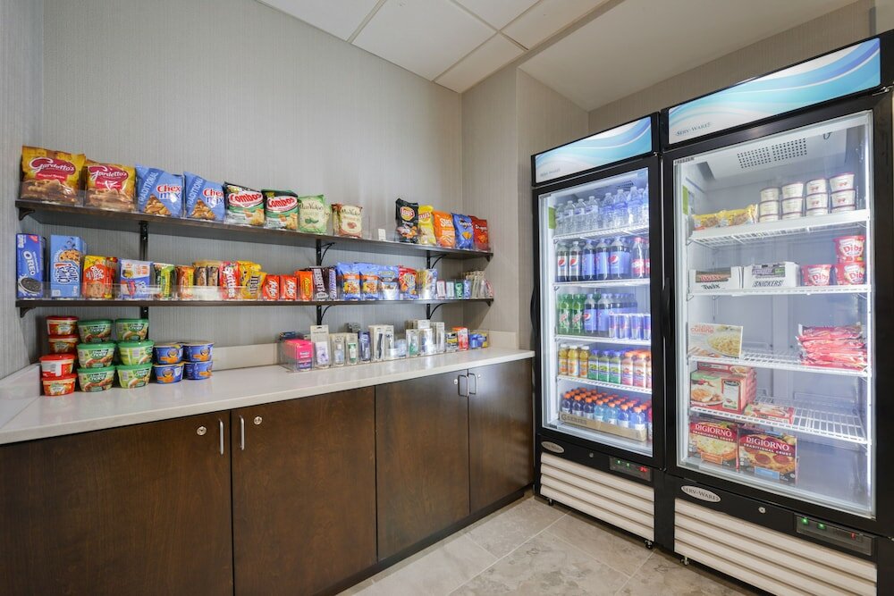 Фото Wingate by Wyndham Charlotte Airport I-85/i-485