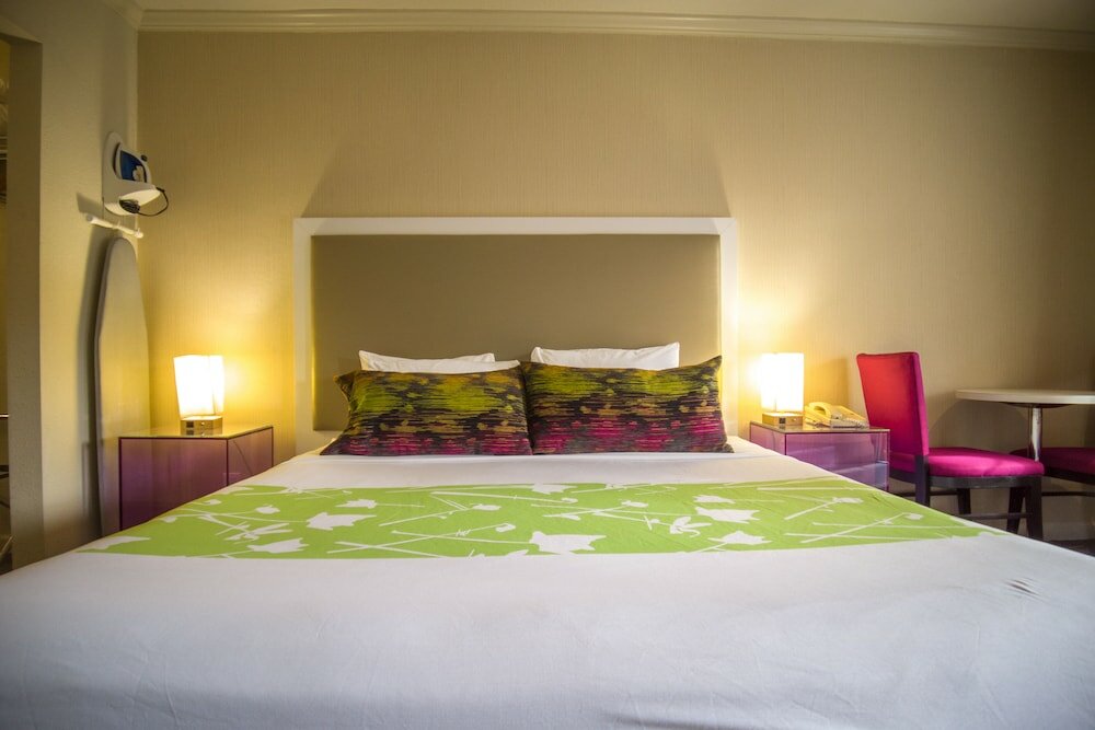 Фото Inn at Golden Gate