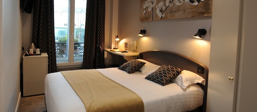 Фото Hotel du Midi Paris Montparnasse