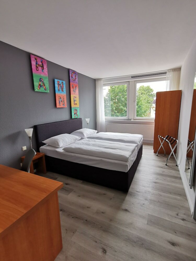 Фото Plaza Inn Hannover City Nord