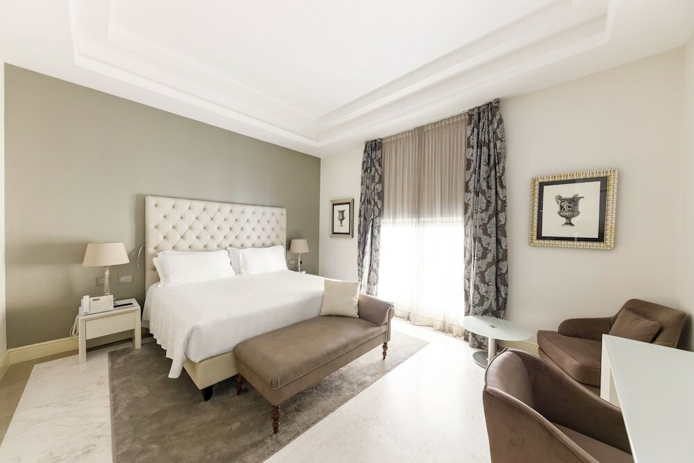 Фото Aleph Rome Hotel, Curio Collection by Hilton