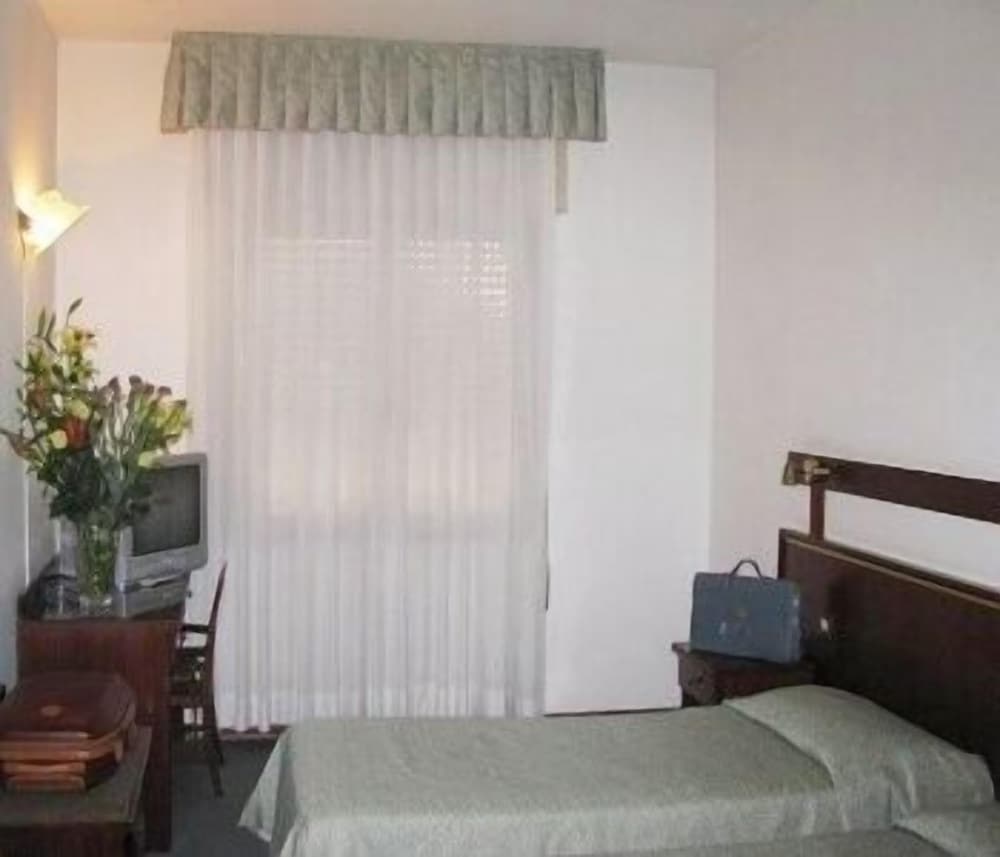 Фото Hotel Vienna