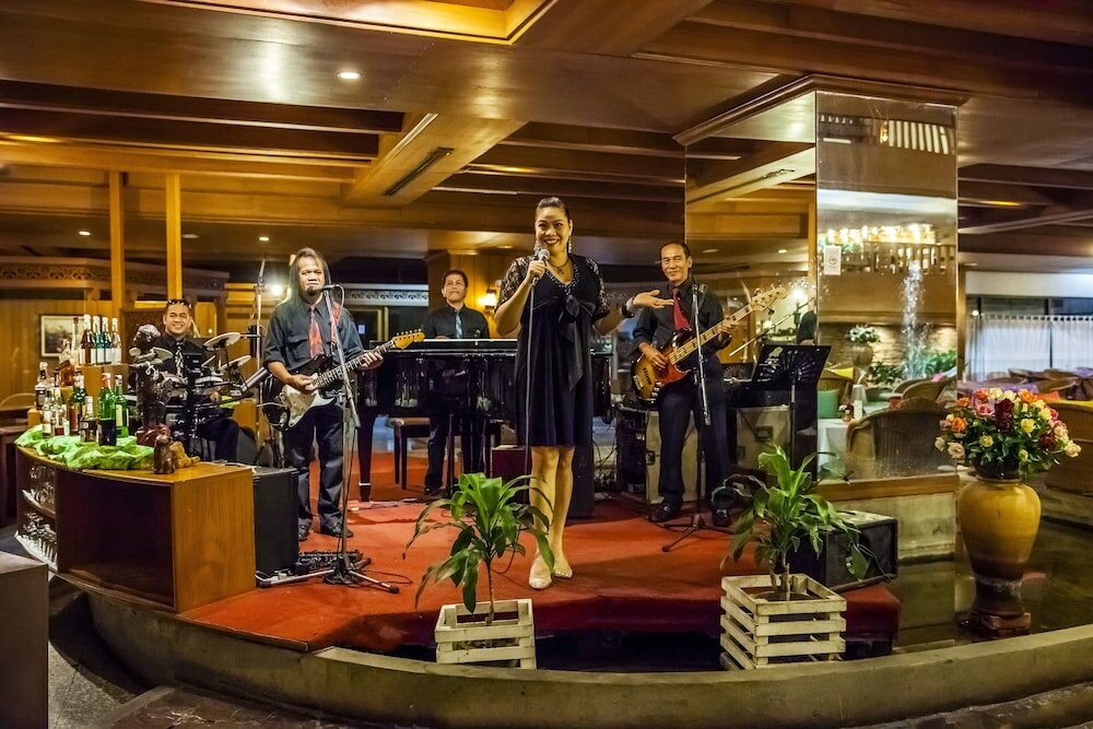 Фото Lotus Hotel Pang Suan Kaew