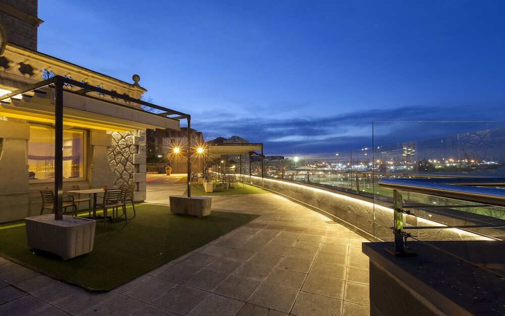 Фото Urh Palacio de Oriol Hotel