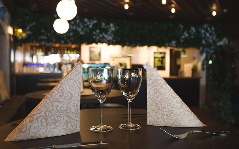 Фото Hotell Bellevue