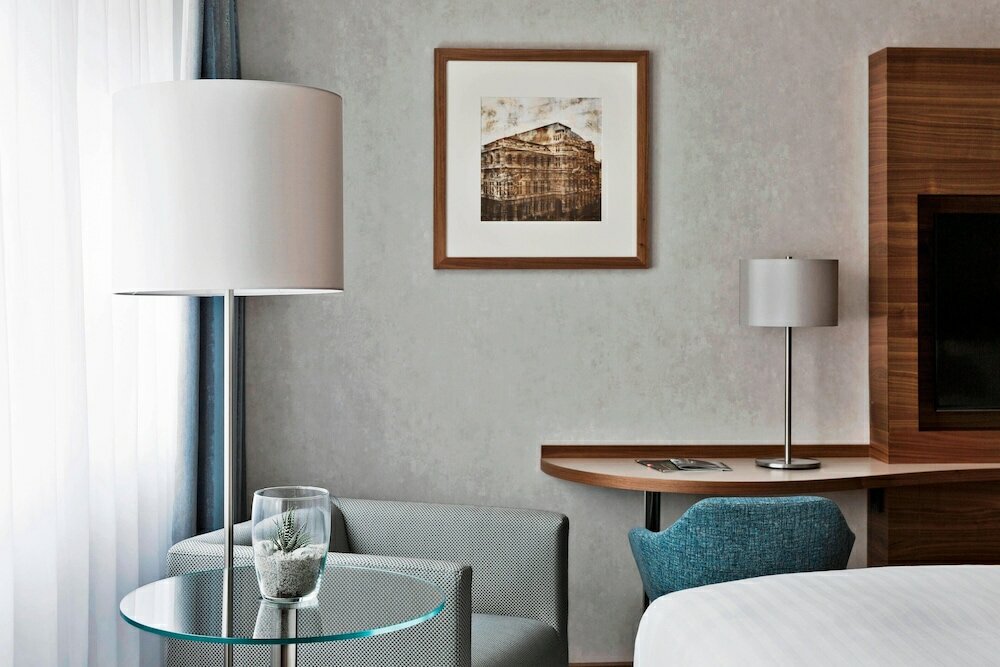 Фото Vienna Marriott Hotel