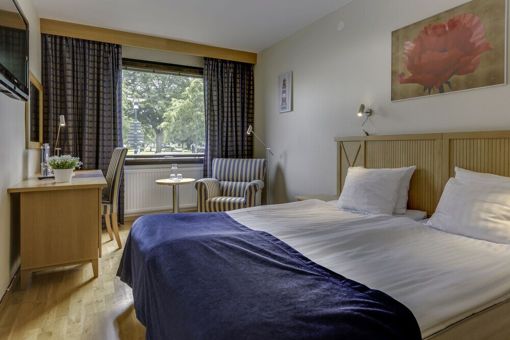 Фото Hotell Bellevue