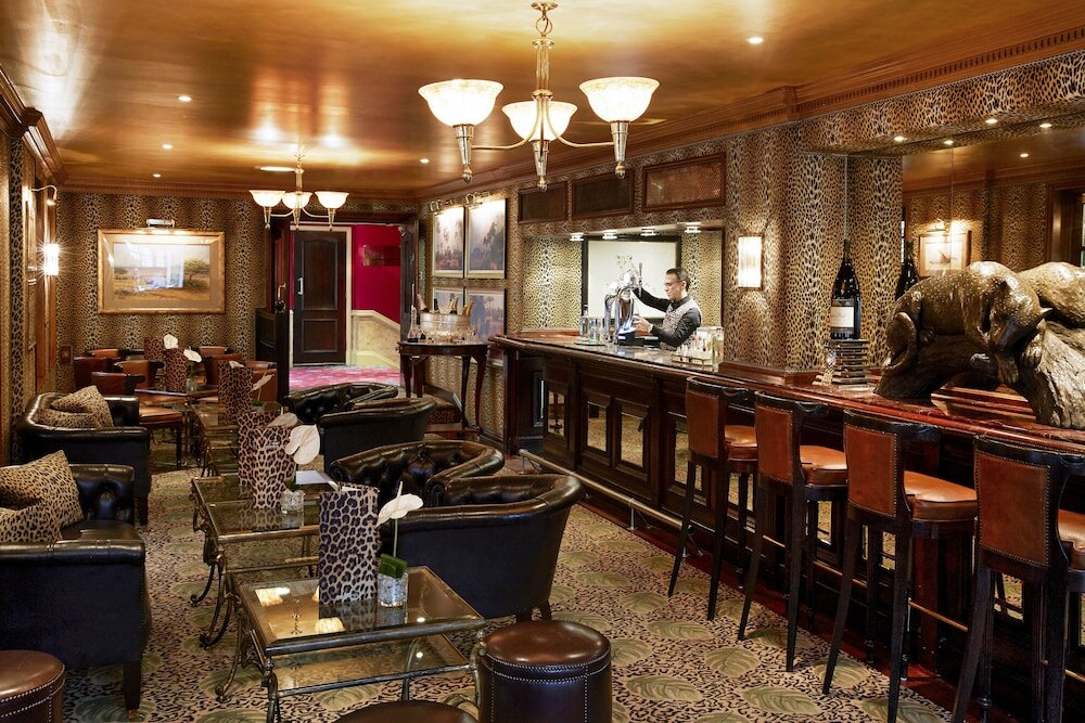 Фото The Montague On The Gardens by Red Carnation Hotel Collection