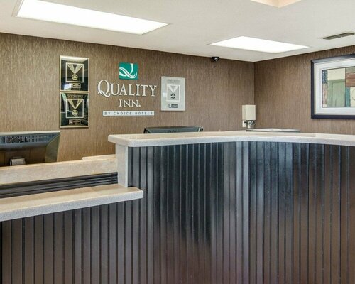 Гостиница Quality Inn Mt. Pleasant