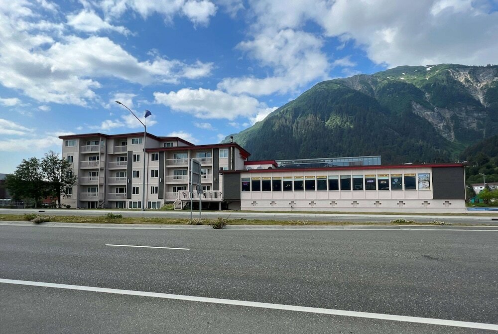 Фото Ramada by Wyndham Juneau