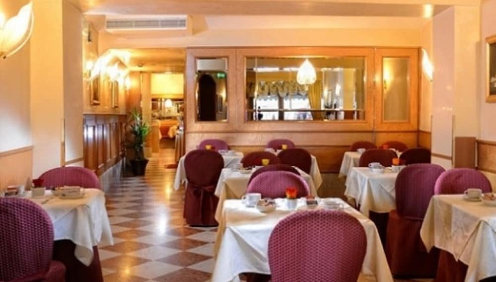 Фото Hotel Rialto