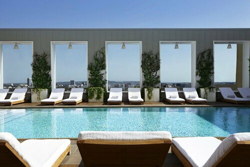 Гостиница Mondrian Los Angeles