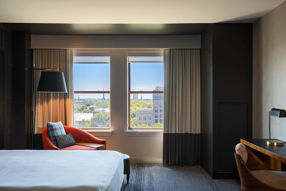 Фото Renaissance Philadelphia Downtown Hotel