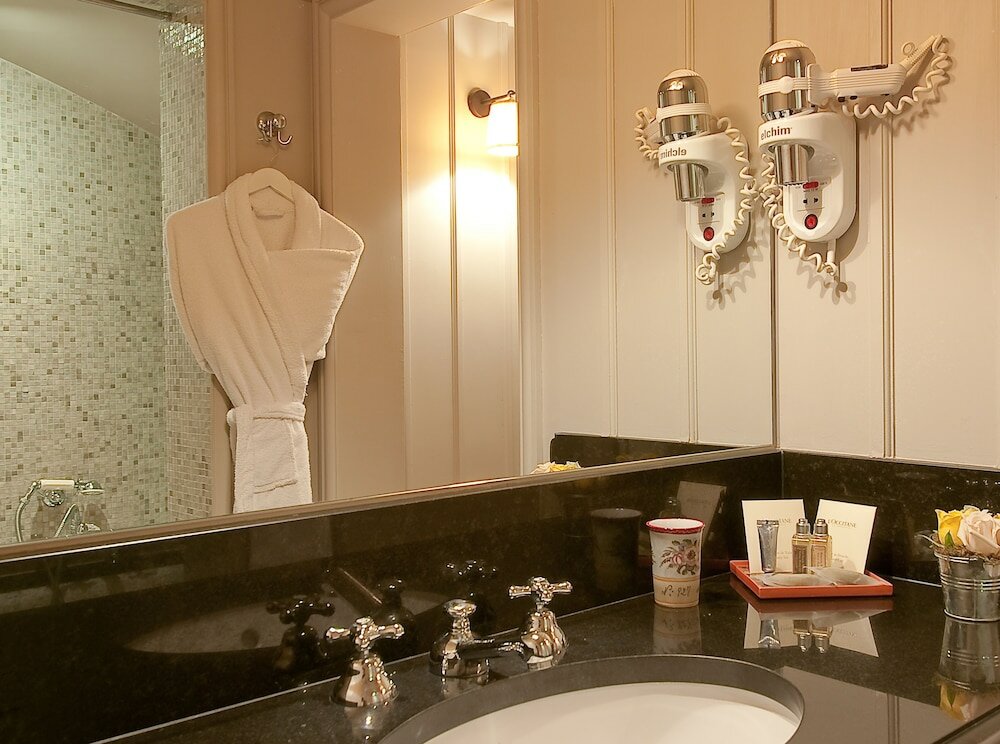 Фото Hotel Odéon Saint Germain