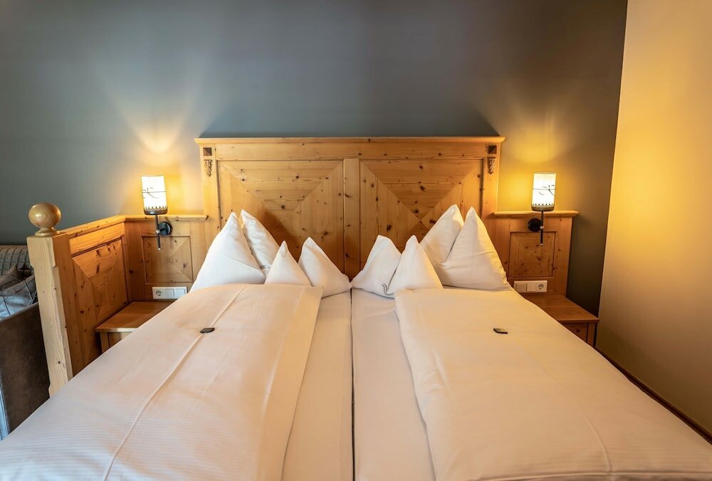 Фото Hotel Kaprunerhof