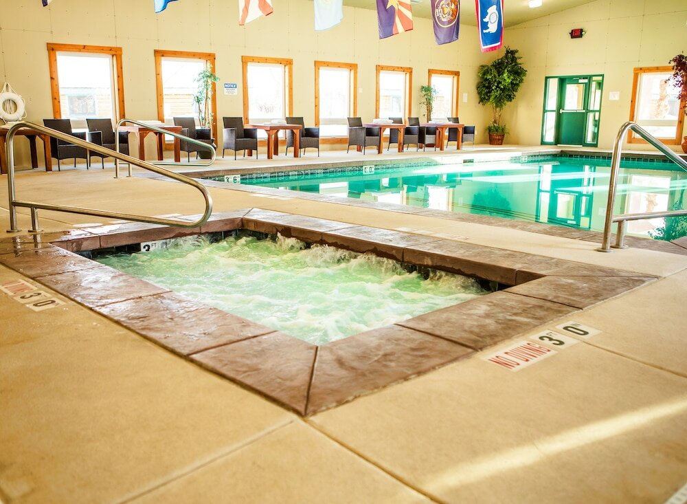 Фото Flying Saddle Resort