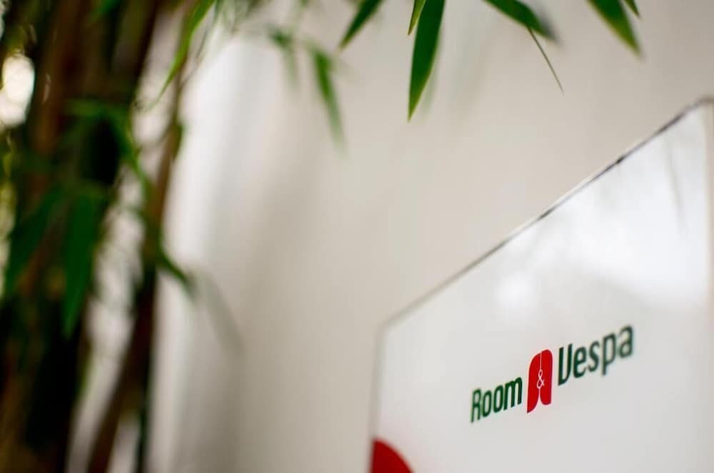 Фото Room & Vespa 1